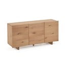 Nízká komoda v dekoru dubu v přírodní barvě 150x71 cm Rasha – Kave Home