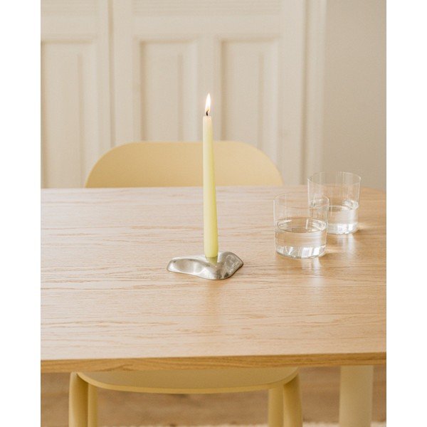 Kovový svícen Mis – noo.ma-image-1