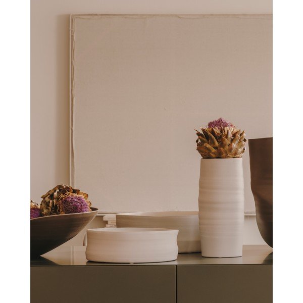 Bílá keramická váza Macae – Kave Home-image-1