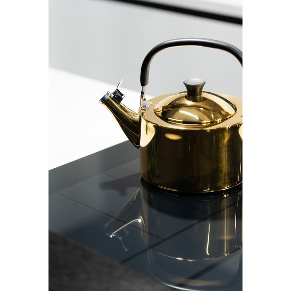 Varná konvice z nerezové oceli v leskle zlaté barvě 1,5 l Diamante – Vialli Design-image-1