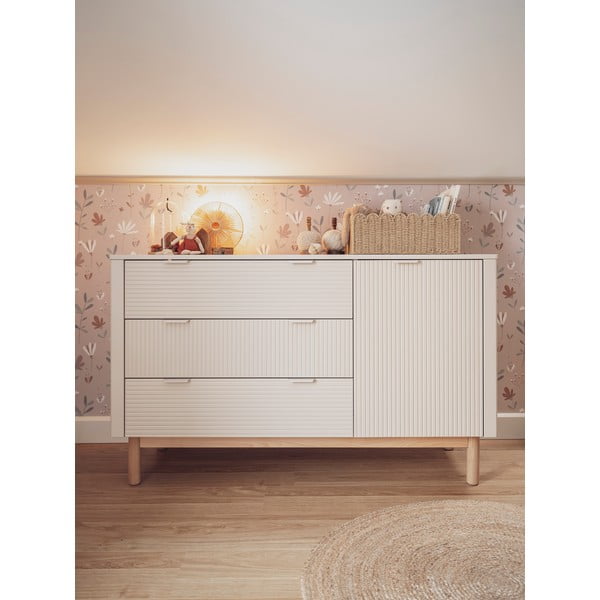 Béžová nízká dětská komoda 144,5x52 cm Miloo – Pinio-image-4