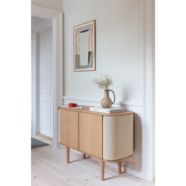 Nízká komoda v dekoru dubu v béžovo-přírodní barvě 109x75 cm Treasures – UMAGE-image-1