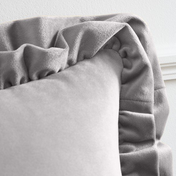 Sametový dekorační polštář 43x43 cm Velvet Double Frill – Catherine Lansfield-image-2