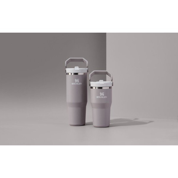 Světle šedá termoska z nerezové oceli 600 ml IceFlow™ Flip Straw 2.0 Tumbler Ash – Stanley-image-2