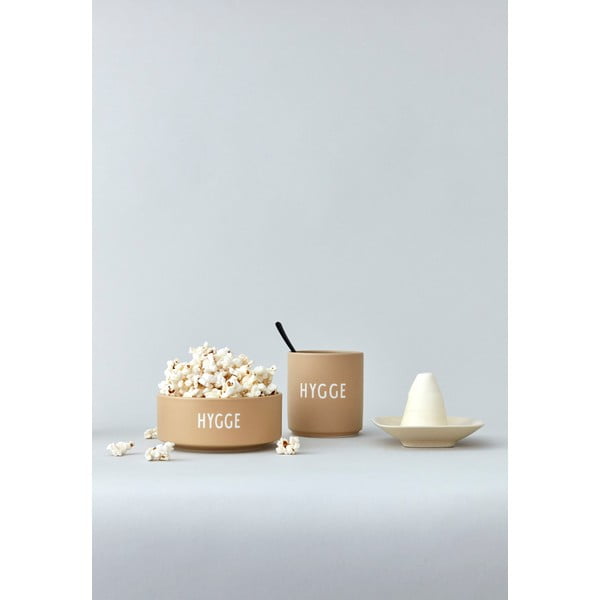 Béžový porcelánový hrnek 300 ml Hygge – Design Letters-image-1