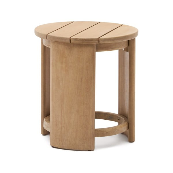 Kulatý zahradní odkládací stolek z eukalyptového dřeva ø 56 cm Xoriguer – Kave Home