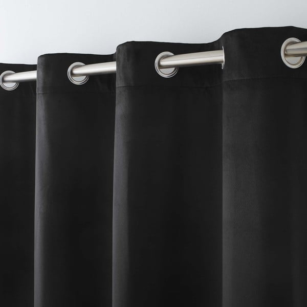 Černý sametový termo závěs 140x260 cm Polarchic – douceur d'intérieur-image-2