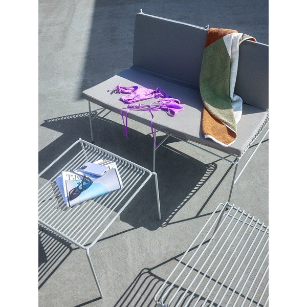 Bílá kovová zahradní lavice String – Hübsch-image-3