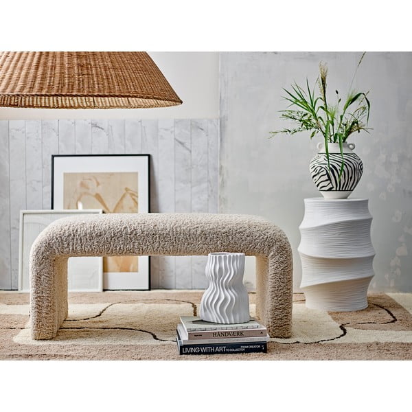 Krémová lavice z textilie bouclé Bobbie – Bloomingville-image-1