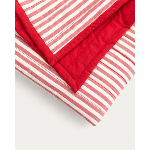 Červený prošívaný přehoz z Bio bavlny 180x240 cm Sini – Kave Home-image-1