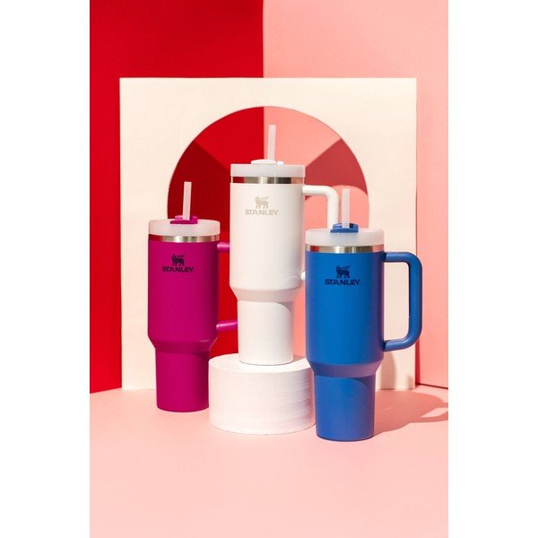 Bílá termoska s brčkem z nerezové oceli 1,18 l Quencher H2.0 FlowState Tumbler Frost – Stanley-image-3