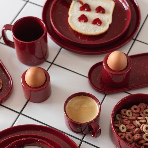 Porcelánový stojánek na vajíčko Fika – ONA-image-1