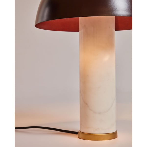 Bílá/tmavě hnědá mramorová stolní lampa s kovovým stínidlem (výška 43 cm) Zorione – Kave Home-image-2