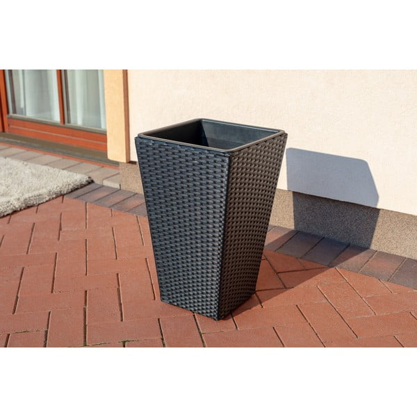 Venkovní květináč v černé barvě Bonami Essentials Rose-image-1