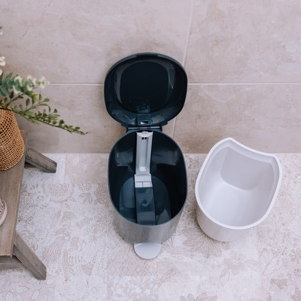 Tmavě šedý nášlapný plastový odpadkový koš 3,5 l – Addis-image-2