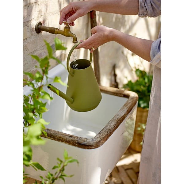 Kovová konvička na zalévání Vallis – Bloomingville-image-1