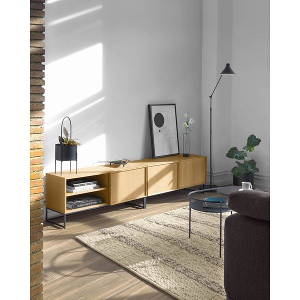 TV stolek v dekoru dubu v přírodní barvě 112x51x42 cm Taiana – Kave Home-image-1