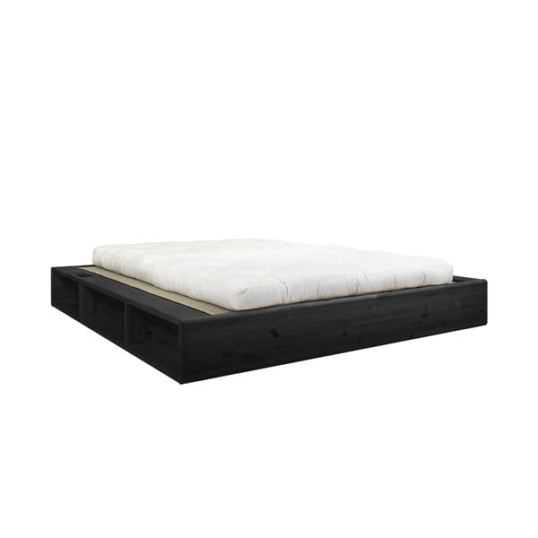 Černá dvoulůžková postel z masivního dřeva s futonem Comfort a tatami Karup Design Ziggy, 160 x 200 cm