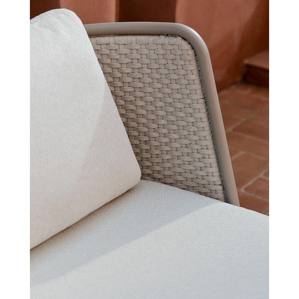 Krémové/taupe polstrované zahradní křeslo Sedalis – Kave Home-image-4