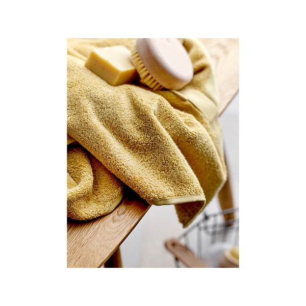 Žlutý ručník z bio bavlny 50x100 cm Comfort – Södahl-image-2