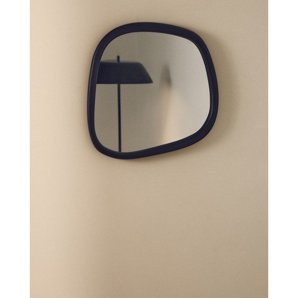 Nástěnné zrcadlo s dřevěným rámem 45,5x47 cm Alura – Kave Home-image-2