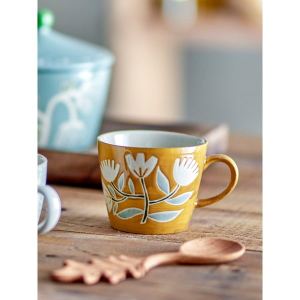 Okrově žlutý hrnek z kameniny 255 ml Tangier – Bloomingville-image-1