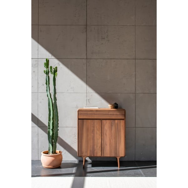Hnědá komoda z ořechového dřeva 90x110x45 cm Fawn – Gazzda-image-2