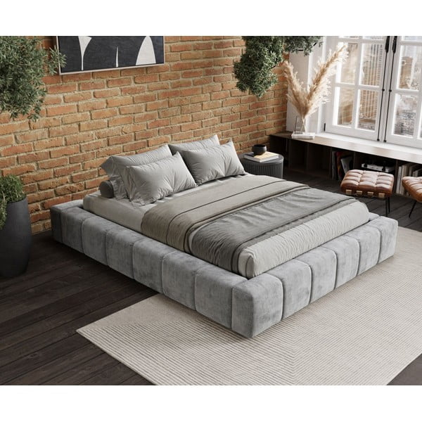 Světle šedá čalouněná dvoulůžková postel s úložným prostorem s roštem 200x200 cm Aruba L – Maison de Rêve-image-1