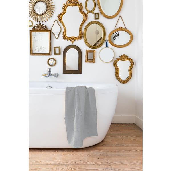 Světle šedý ručník Tiseco Home Studio, 50 x 100 cm-image-1