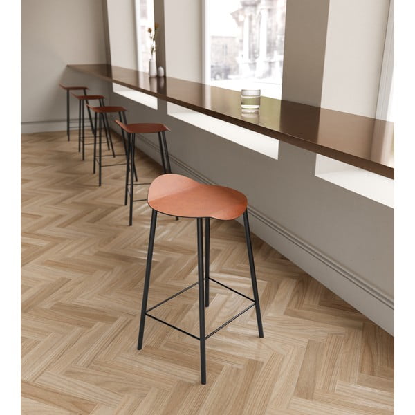 Koňakově hnědá kožená barová stolička Flamingo Bull – LIND DNA-image-1