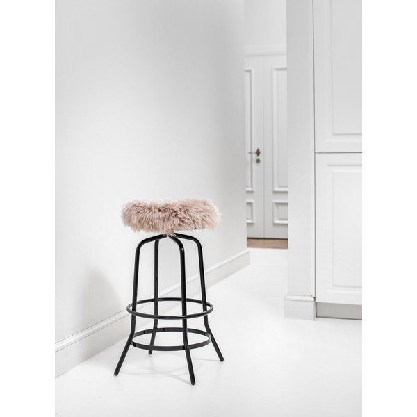 Světle hnědý podsedák z ovčí kožešiny na jídelní židli Royal Dream Zealand Round, ⌀ 35 cm-image-1