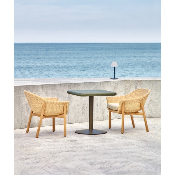 Zahradní jídelní stůl s betonovou deskou 70x70 cm Esilda – Kave Home-image-1
