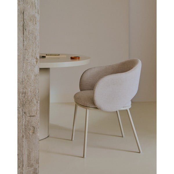 Krémové čalouněné jídelní křeslo Maina – Kave Home-image-1