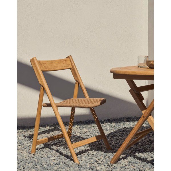 Dřevěná zahradní židle v hnědo-přírodní barvě Dandara – Kave Home-image-1