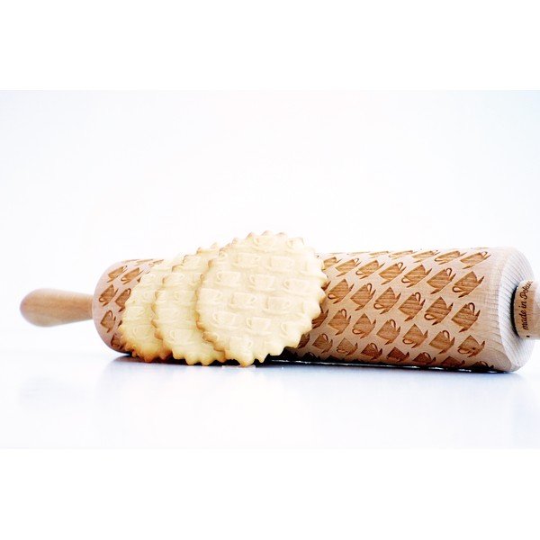 Dřevěný embosovaný váleček na těsto Valek Tea Cups-image-3