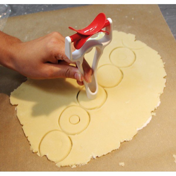 Vykrajovací váleček na linecké cukroví Dr. Oetker-image-3