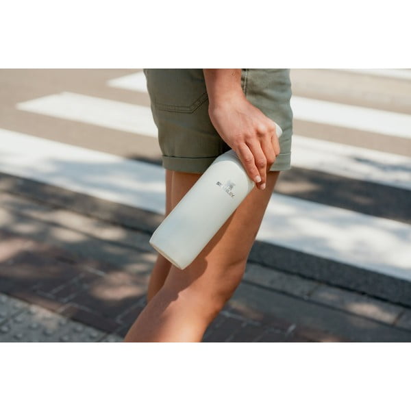 Krémová nerezová lahev 600 ml All Day Slim – Stanley-image-1