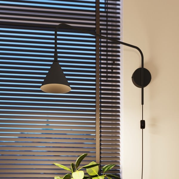 Černé nástěnné svítidlo do zásuvky Zylo – Sollux-image-3