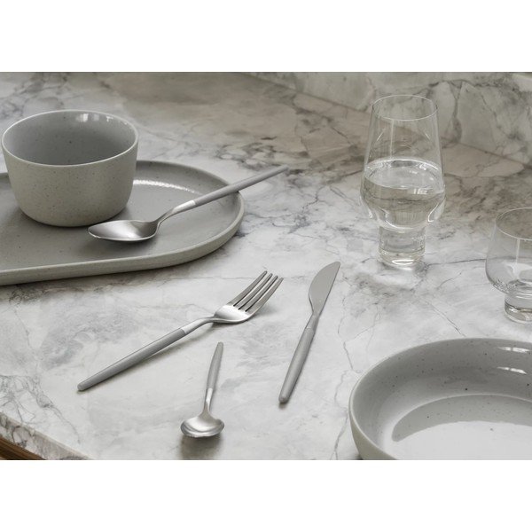 Světle šedý/ve stříbrné barvě nerezový příbor 16 ks Maxime – Blomus-image-1
