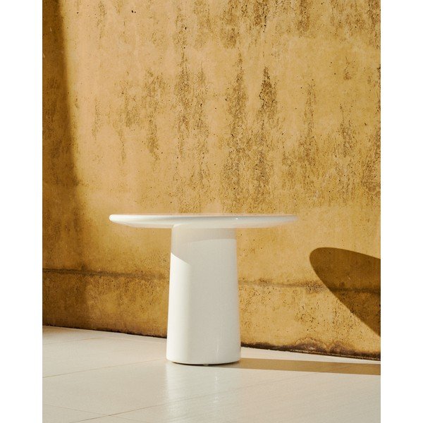 Betonový kulatý zahradní konferenční stolek ø 65 cm Albanella – Kave Home-image-1