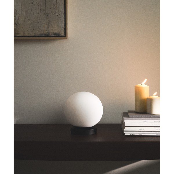 Bílé/černé kovové nástěnné svítidlo ø 15 cm Brisia – Kave Home-image-1