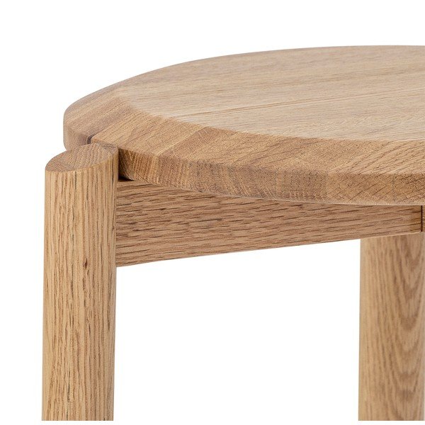 Stolička z dubového dřeva v přírodní barvě Gil – Bloomingville-image-2
