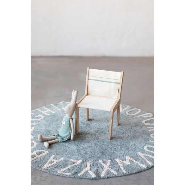 Světle modrý pratelný ručně tkaný bavlněný dětský koberec ø150 cm ABC Vintage Blue – Lorena Canals-image-1