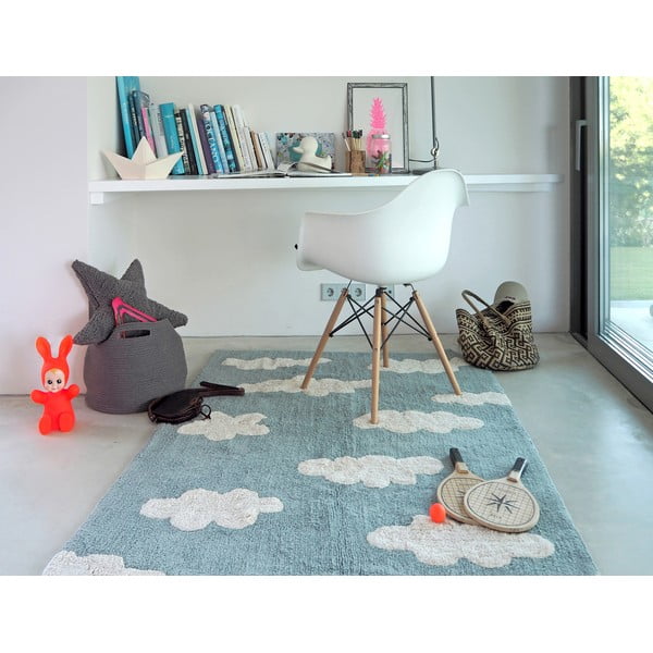 Modrý pratelný ručně tkaný bavlněný dětský koberec 120x160 cm Clouds Vintage Blue – Lorena Canals-image-1