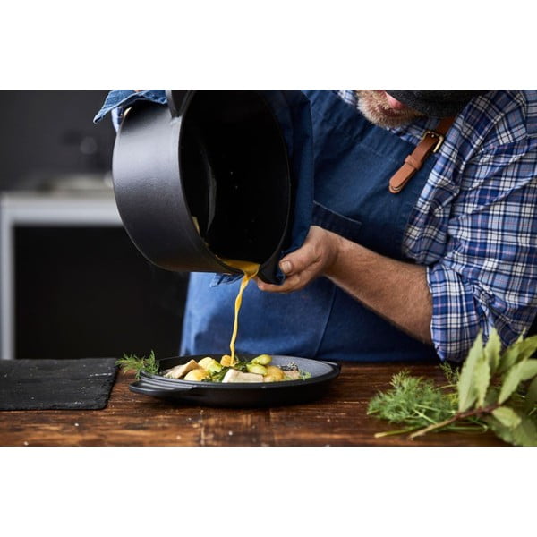 Litinový hrnec s pokličkou – Holm-image-3