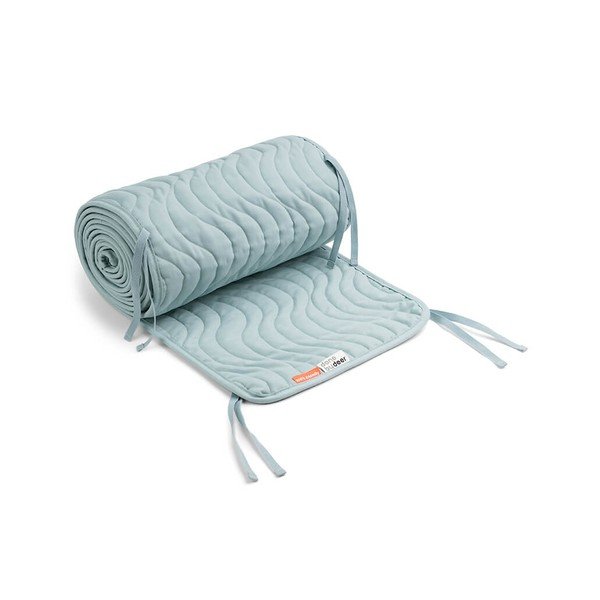 Modrý prošívaný mantinel z bavlny Done by Deer Waves, délka 360 cm