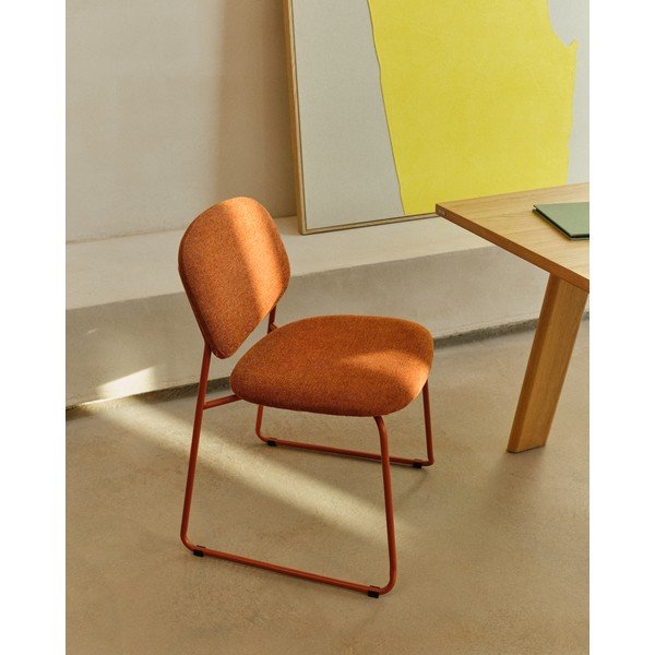 Kovová stohovatelná jídelní židle v terakotové barvě Meli – Kave Home-image-1