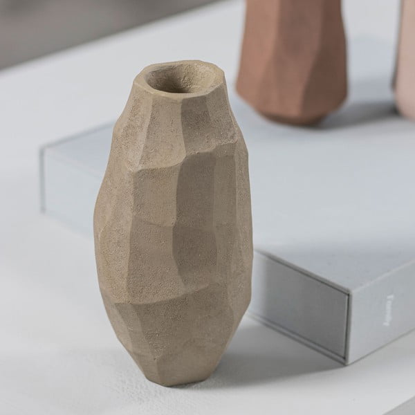 Béžová váza z polyresinu (výška 18 cm) Nuki – Mette Ditmer Denmark-image-3