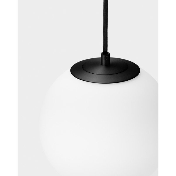 Bílé/černé kovové závěsné svítidlo se skleněným stínidlem ø 15 cm Brisia – Kave Home-image-2