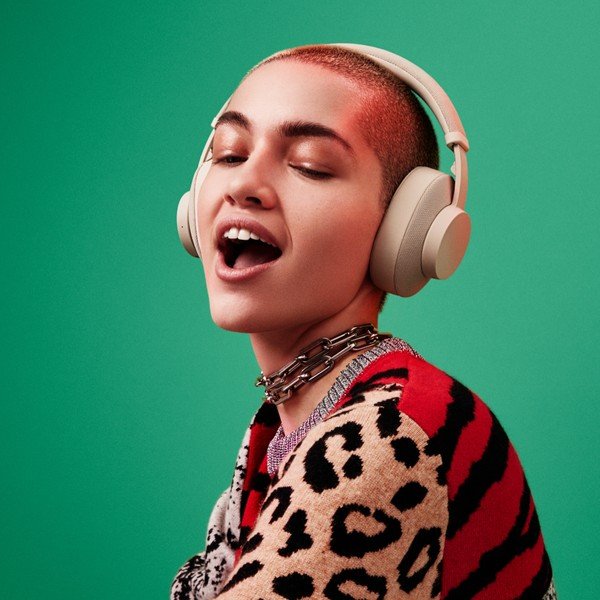 Béžová Bluetooth sluchátka Urbanears Pampas-image-1